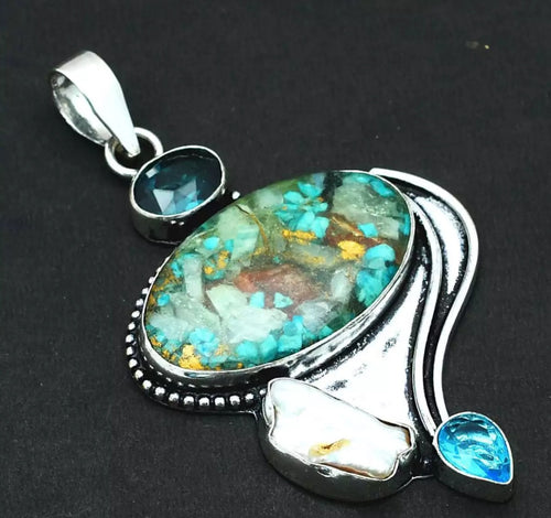 Pendant with Oyster Turquoise in Silver